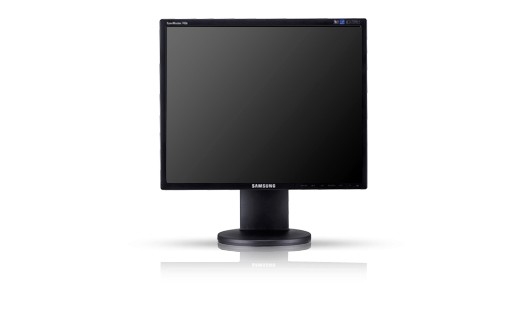 Samsung 743N