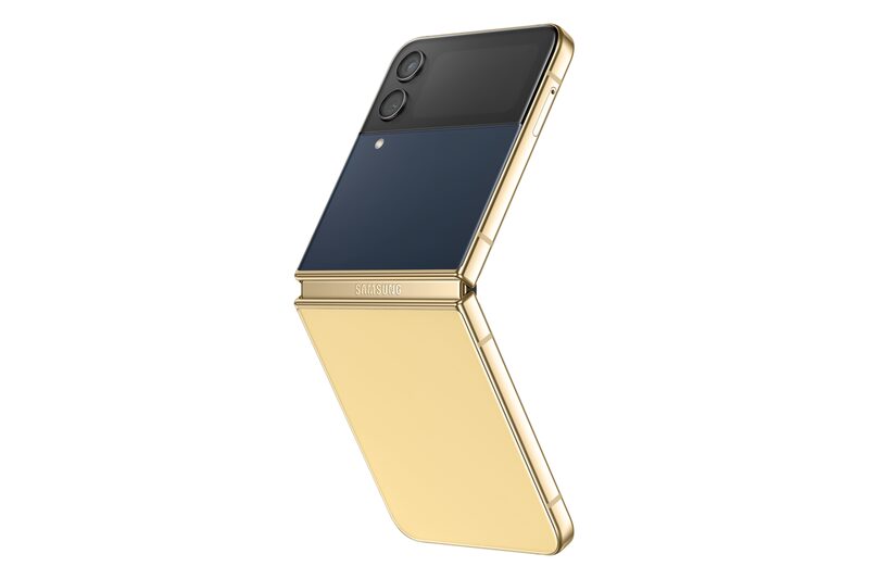 Samsung Galaxy Z Flip4 Bespoke Edition (avec face avant Bleue)