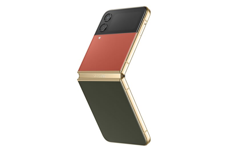 Samsung Galaxy Z Flip4 Bespoke Edition (avec face avant Rouge)